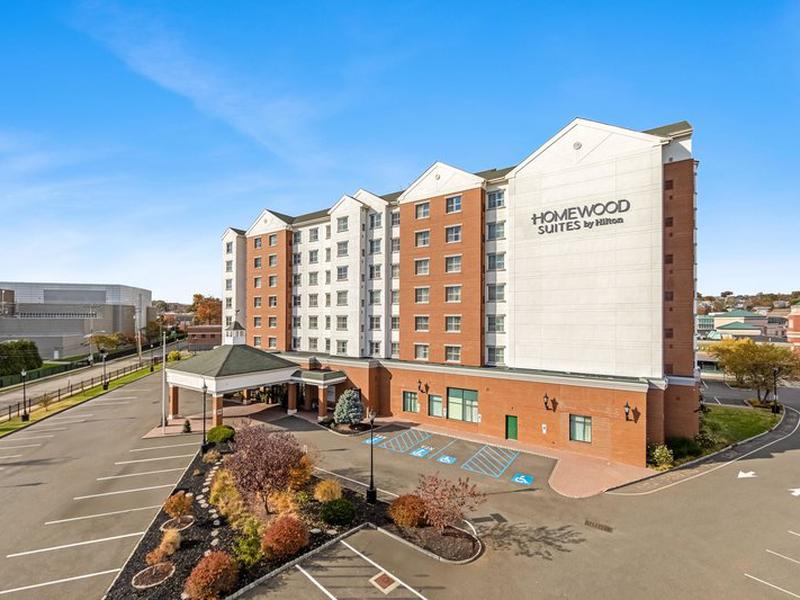 Homewood Suites by Hilton East Rutherford -