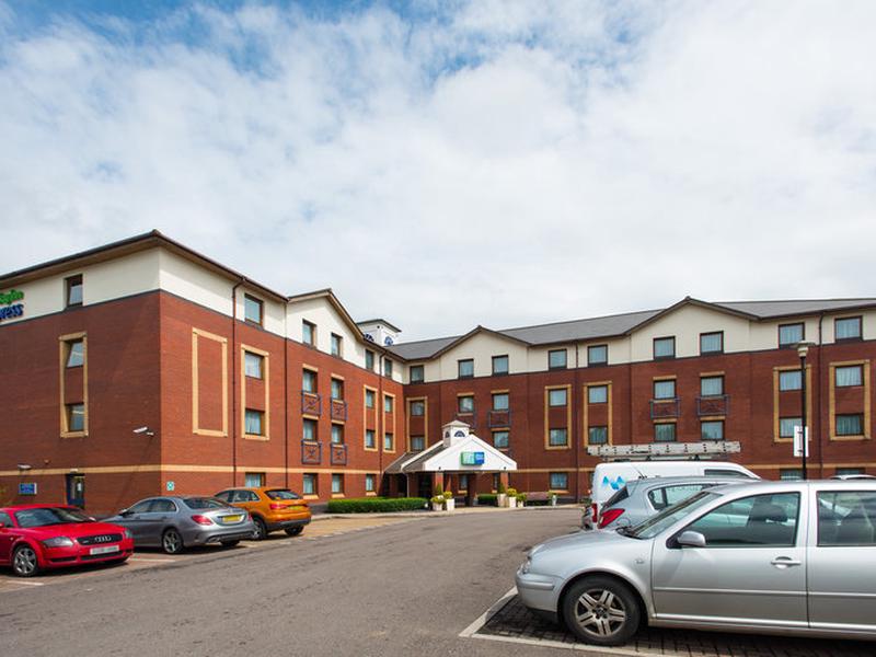 Holiday Inn Express Bristol - Filton by IHG