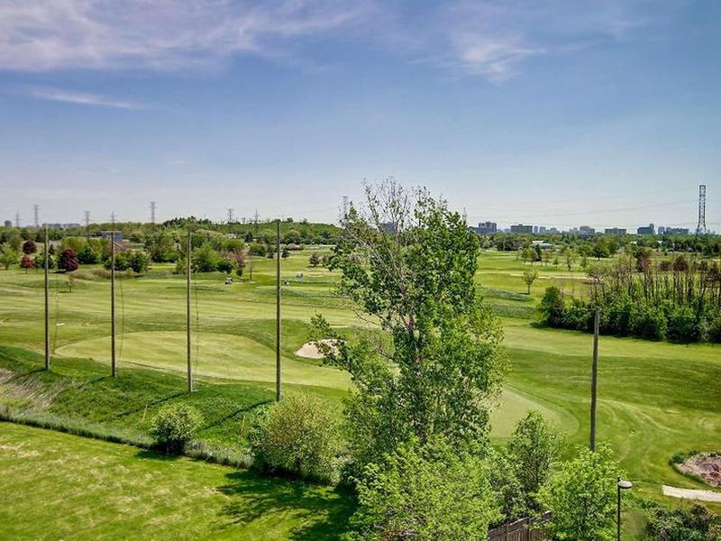 Hampton Inn by Hilton Toronto Airport Corporate Centre