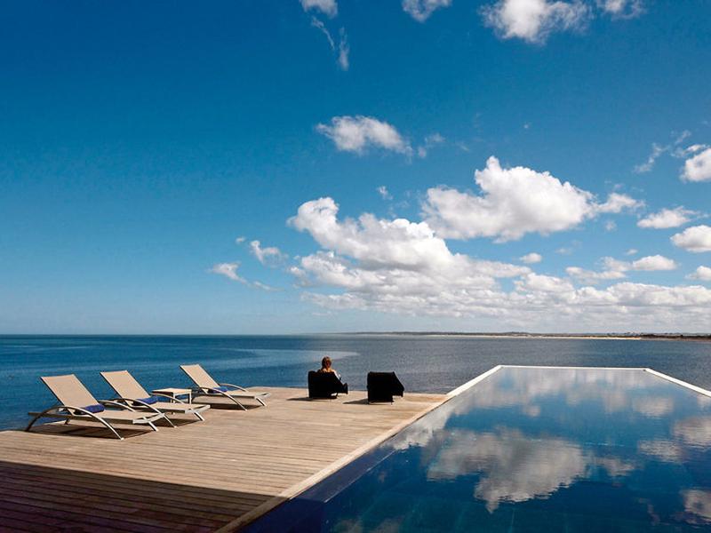 41D6C5A4D77FE277E2853E15004C4084