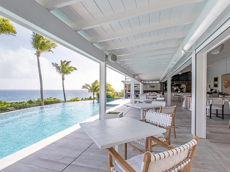 D371114F30DE0AC7222CED9795D0499F