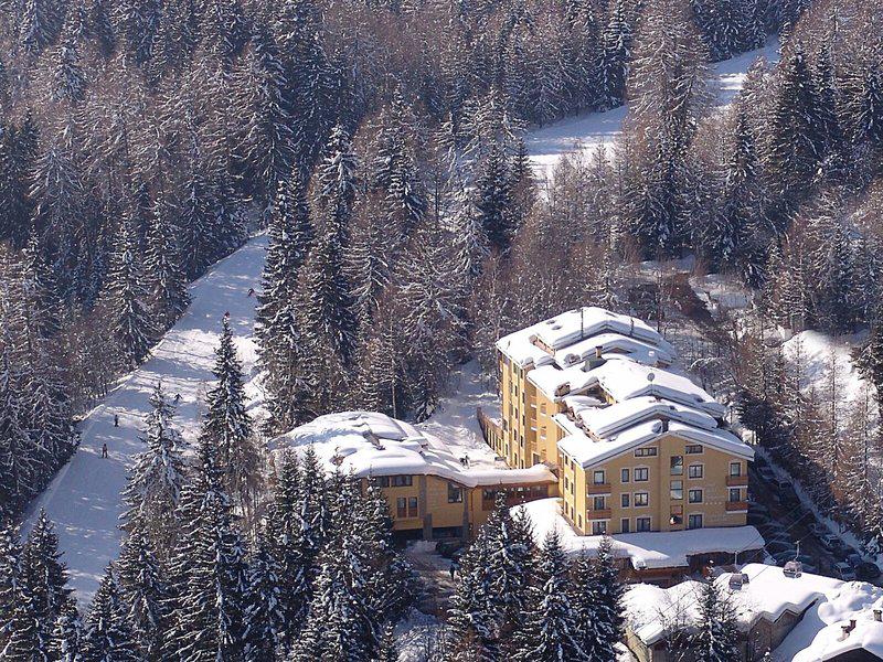 04382EA0B7815CA4A2DED447C603C0F5