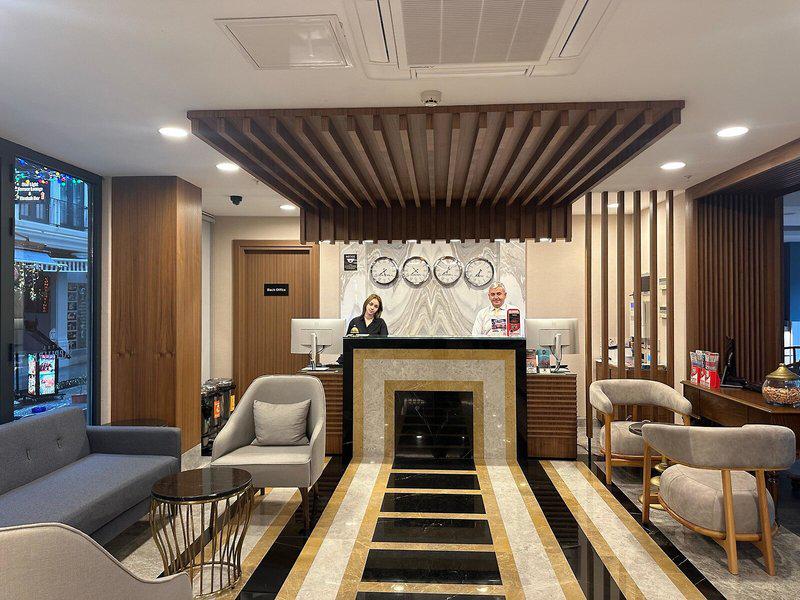 ED1592211483A547DC855474ADFD6DE2