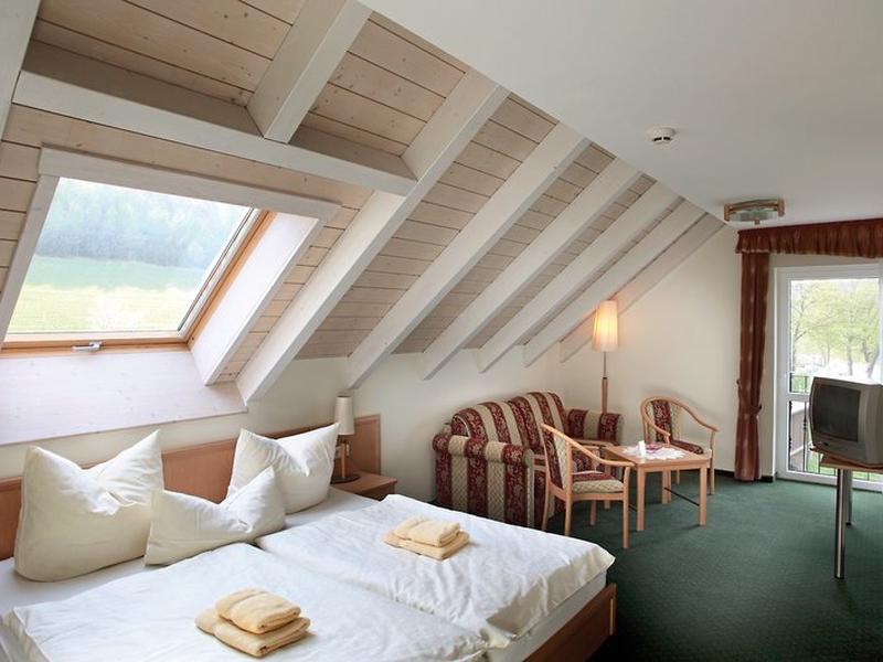 C2223C567716A01B3B63547E184481A3