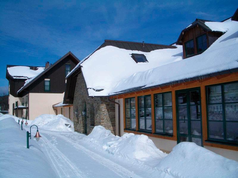 E795BECDE2D6CB1B33F0ADF85B6BBBD0