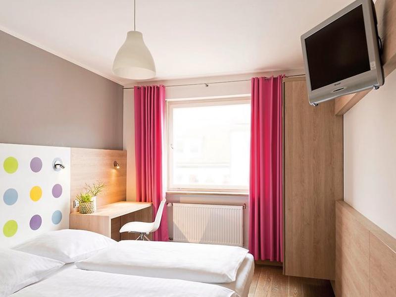 2282DA7FF78CAFA55D4296E45770D197