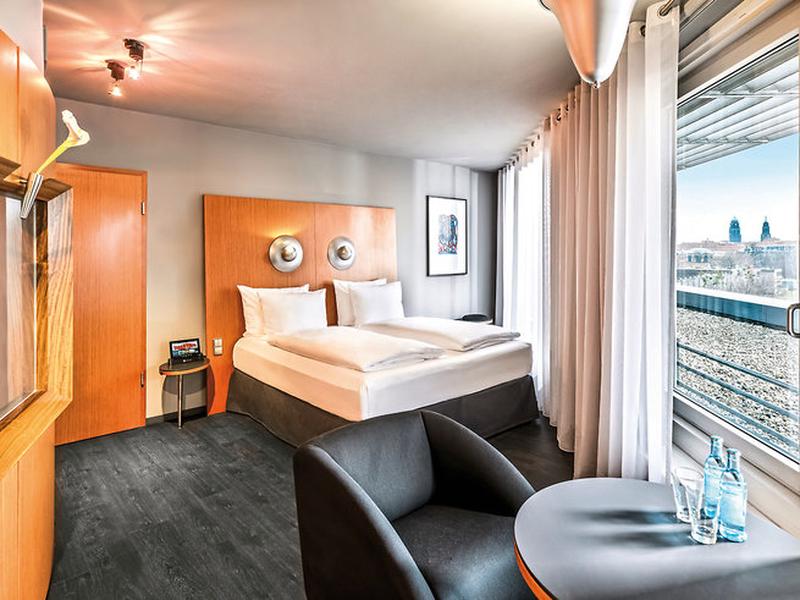 67B985F71A16158C051B16773BAC11CA