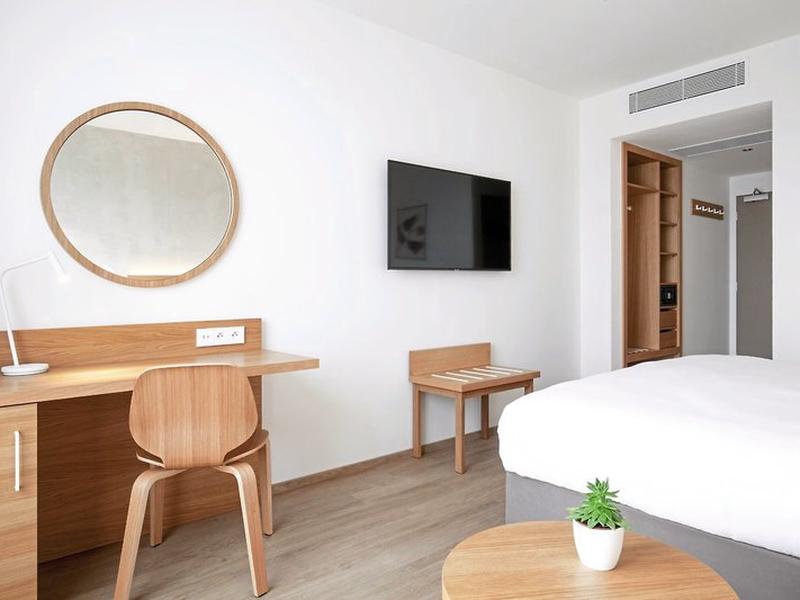 94F14D513D272C94A063FC243D5E1DAA