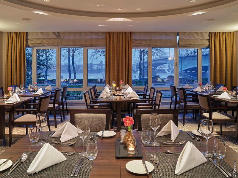 AEF655767D139D3394D94C2925642FF2