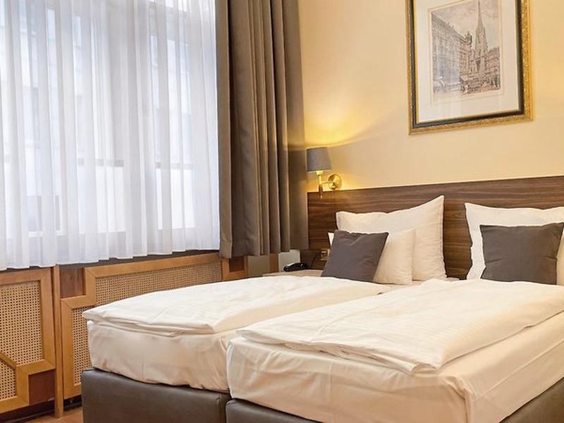 1F1B6F29B1CD81043E850D8CFEC67FAD