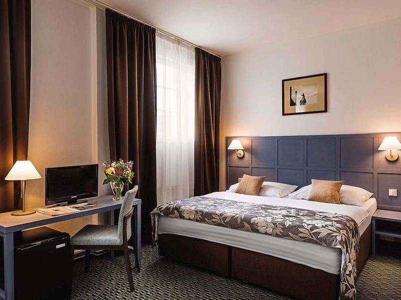 D5EE215CB523B41A32DC547EF9AE4CC9