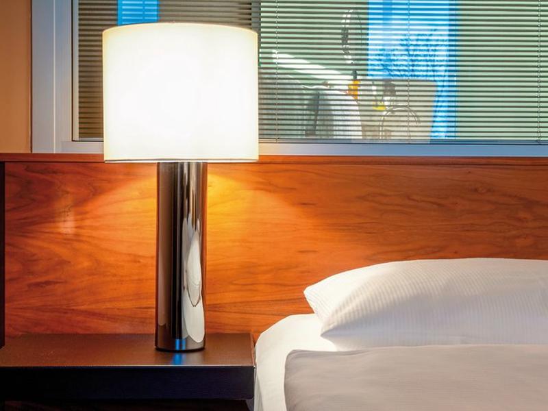 B5EE1A1393B1DCAF0B13DF9F8F87D72A