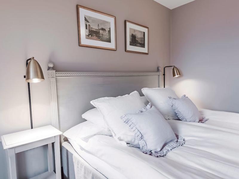 254526526D8BE5026F256DA944B02DBB