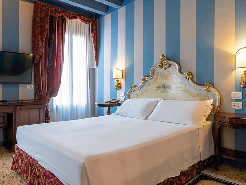 44F3AED60F2B8158DA1FAB089A4B8164