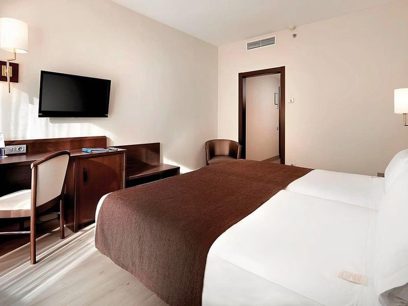 B1161A78C65469EE2F5D7CE6C5590A4E