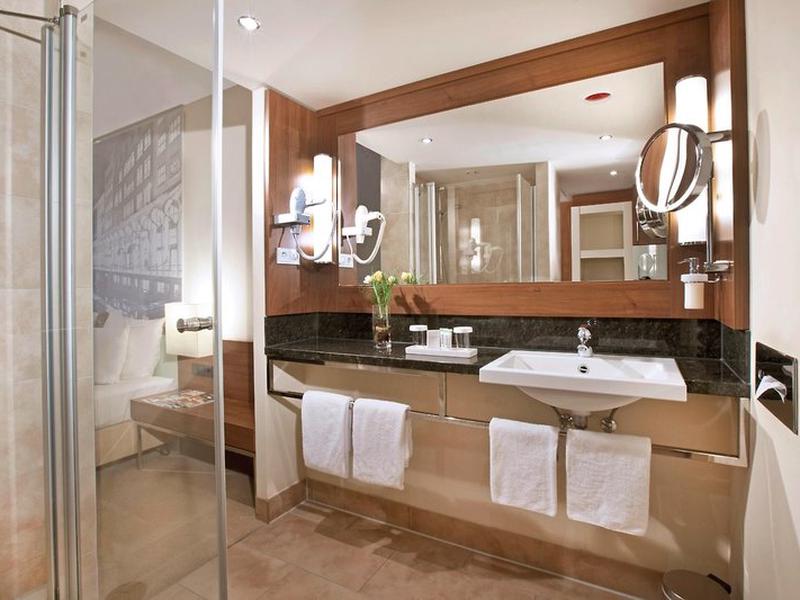 60F938A6C84D72619010D526507E3D68