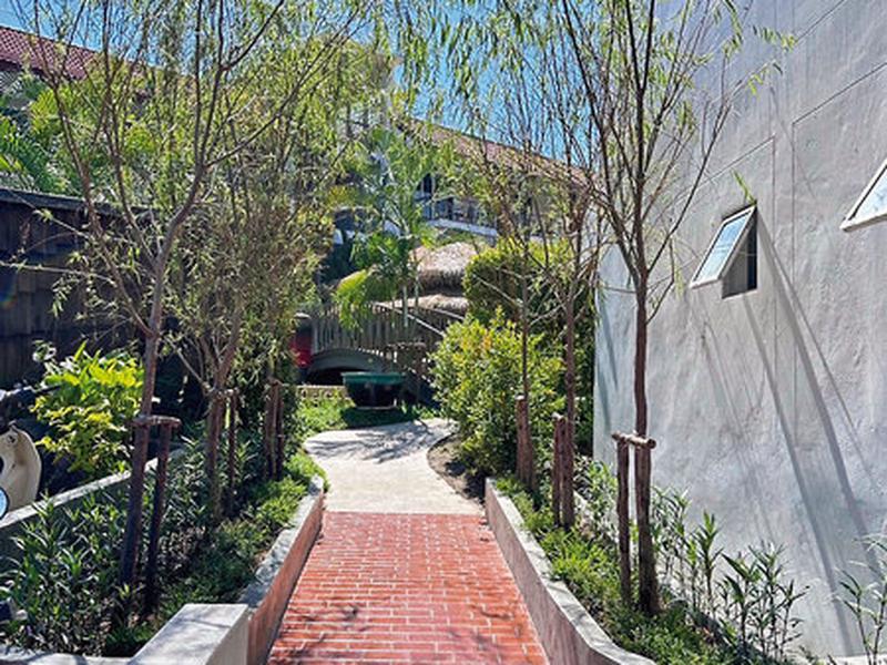 64486255EA0E9AE30C3DEA92080F82EB