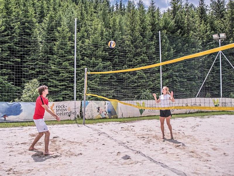 BC737F4284BBF4398CBC5D093A5B05F4