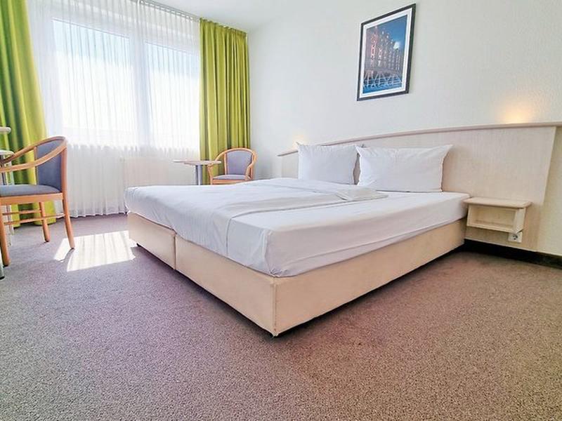 39E0A7510A7FD7C0300EADA783F89F21