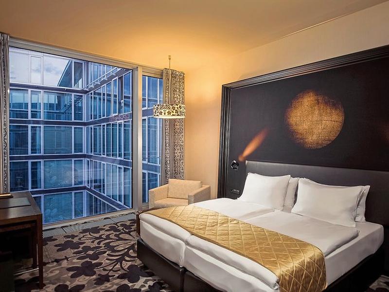 195FE990208DEA79D66D0294689A9FD7