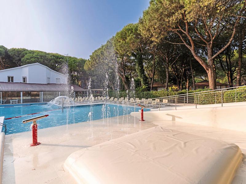 C3083B11FFDD0A6D8AE27A7220521F99