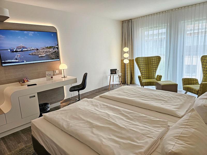 06DB293F4D7C57493CE80E17D6CAD27E