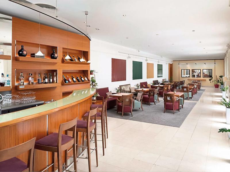 0D578CF9331EF659A3130DB2311EBB46