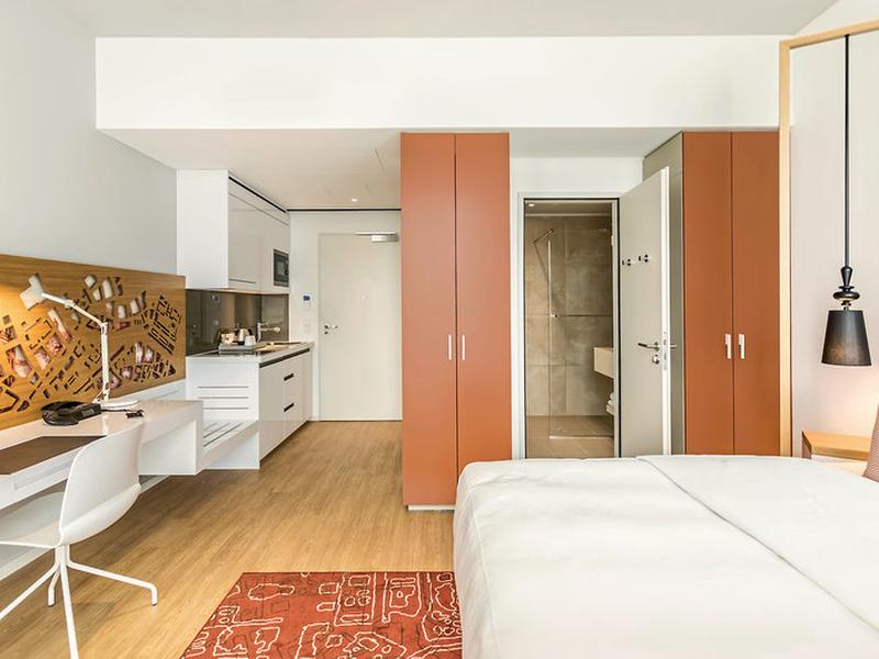 EFC5E682E2056E79ECD3842661CB8731