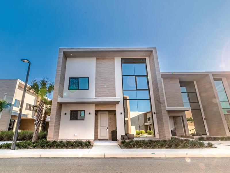 208A1FF7CA7ED44F49B0B9FC2BCCE90C