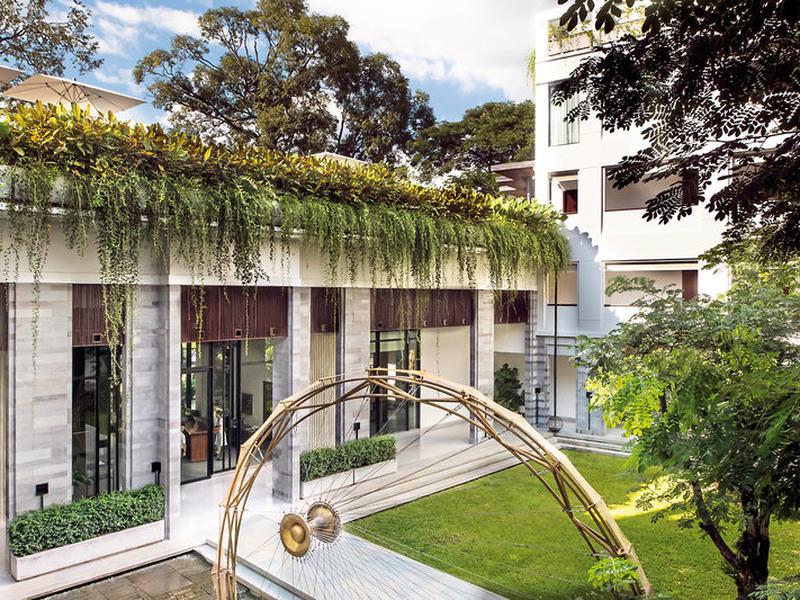 615CE5335DD9074DE6D7FE2027CAB841