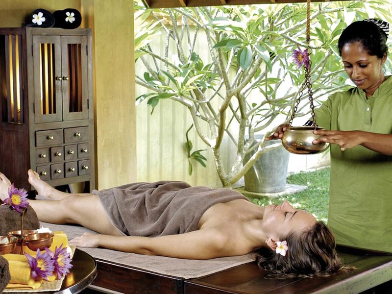 77F7AA5EE9D6B90CFA65656987978881