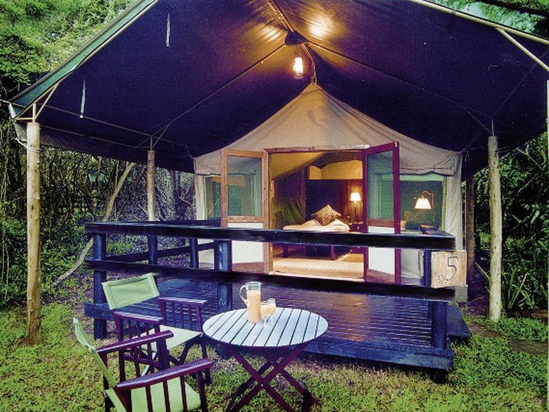 EE121299ADD24FE9E3251D68166C3AE9