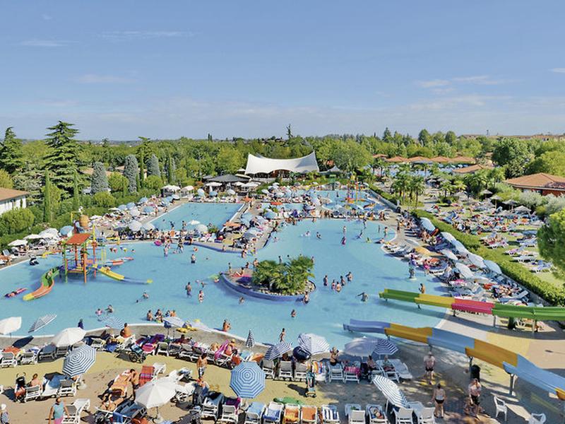 Camping Village Bella Italia