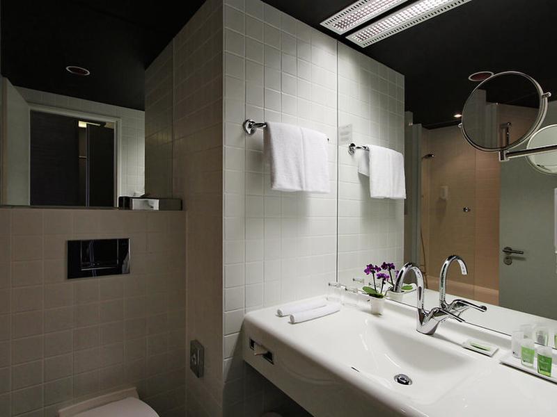 12D3F107B23CBA6D0A4A965A8C7663DF