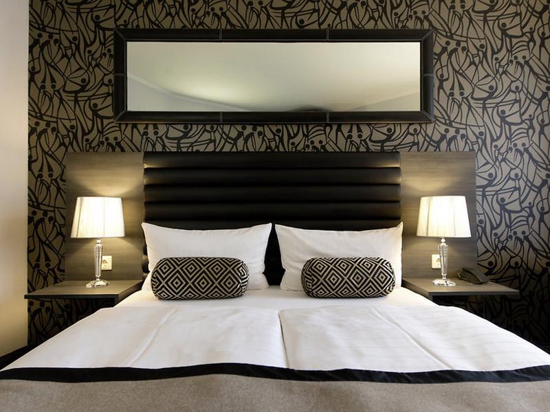 B5C8BAE283E412335863D5D1D1E5DE26