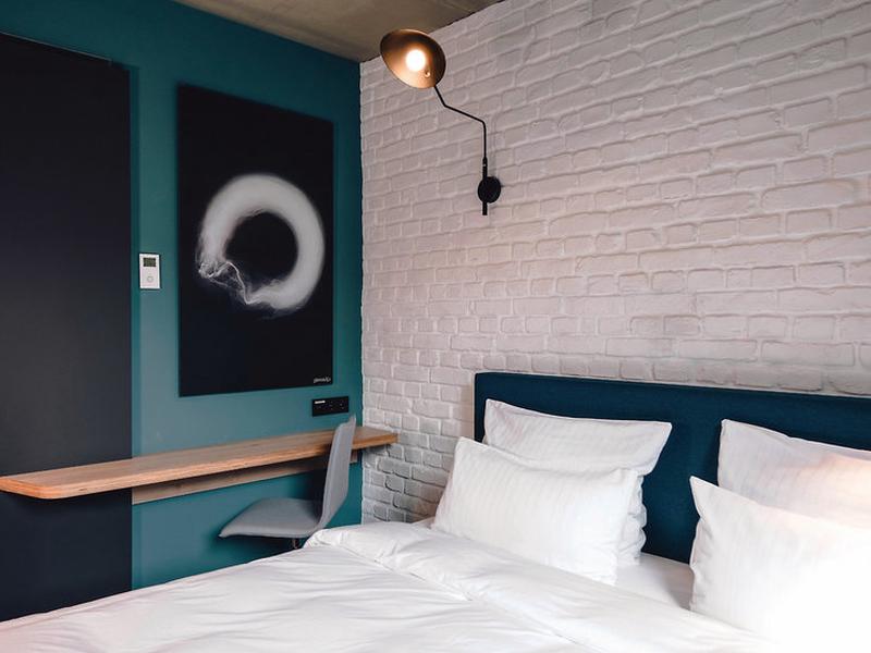 6919FF1C4DA5C973D7A1038825C0F552