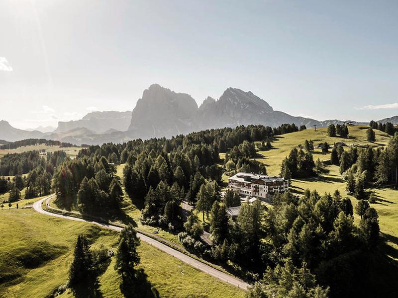 697BDB3AE6E9C86DFD2BF937A46E115D