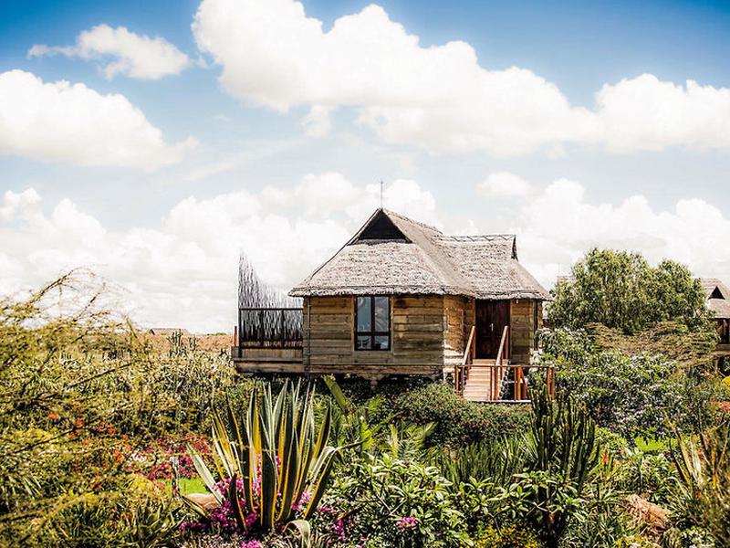 E5A9AB9795F9673661880FAAC1512099