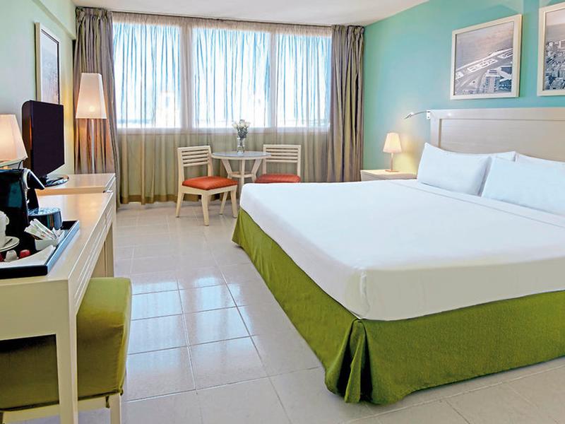 37F91FC744B00F00CB4CC237D850EECB