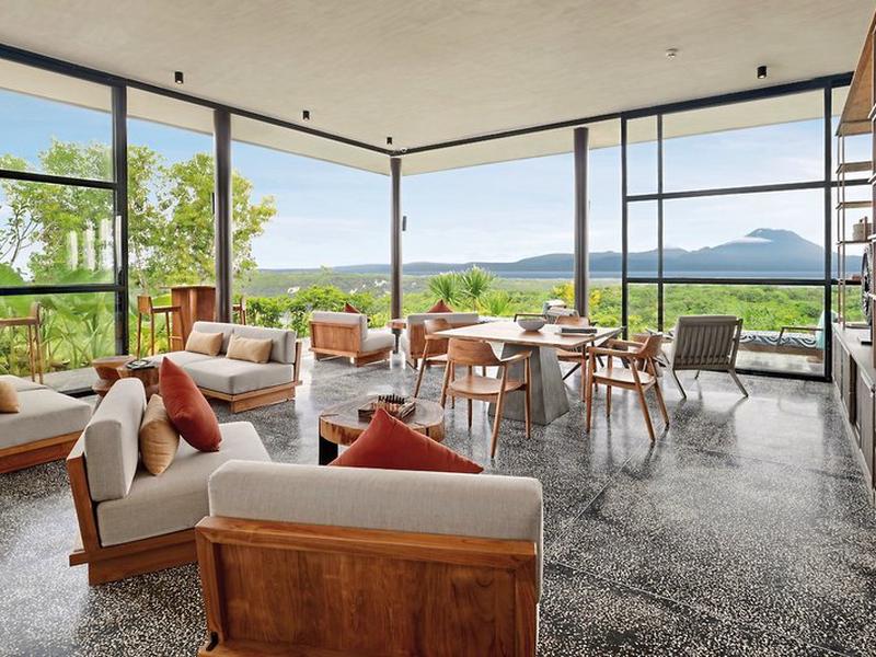 B3652F3452D89BBAC33411AA895D43BB