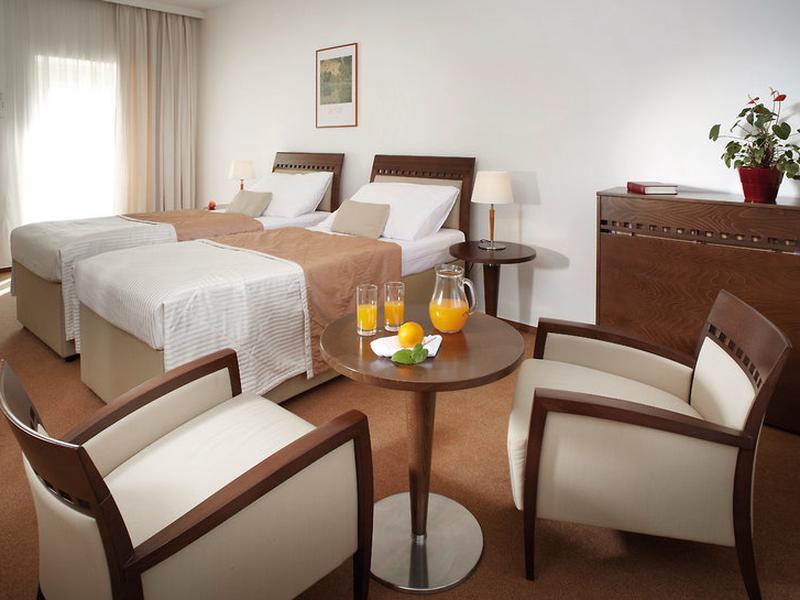 7DCD8839B0623E66ACF37336E32C20C0