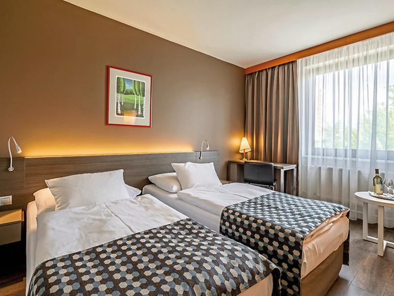 19737BFFB2BE9F2816EBE432C12487C2