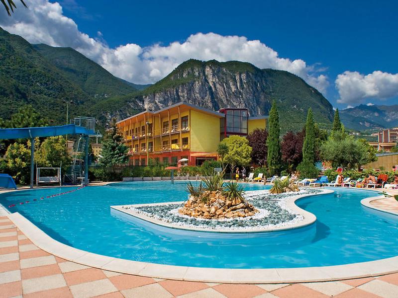 AA7C1BC192215BCB4945DEC82775CFC5