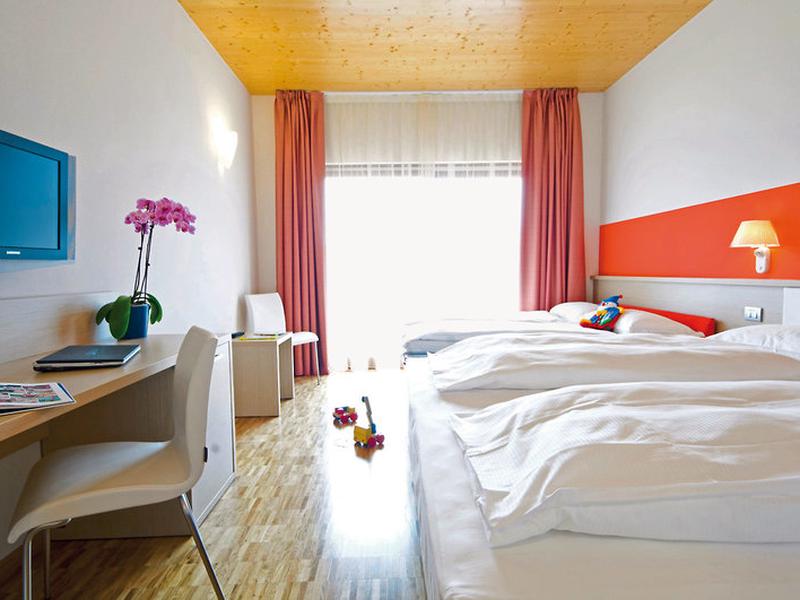 1F265C68E69075946E81B491CC5547A1