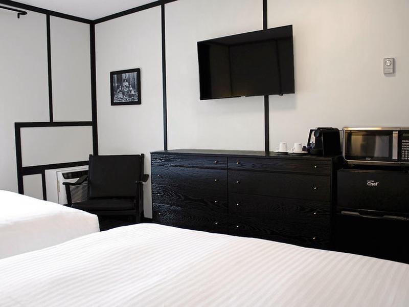 091927D5AB03BA06C179691E2B8D850F