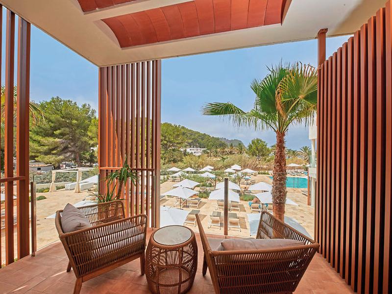 DCAF35D965207F0273A164354E8B465B