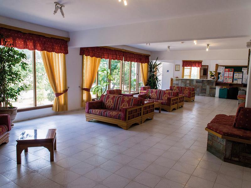 040EDC530085E230BE17B2FB7C793E5C