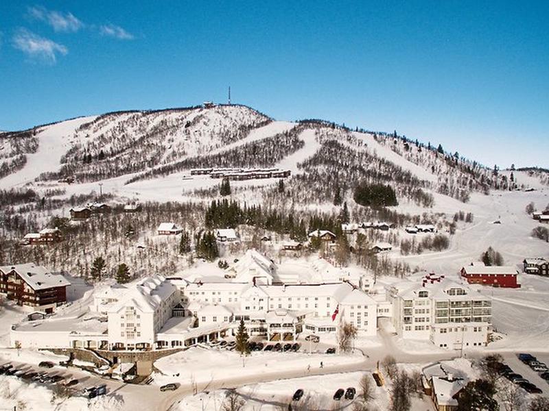 8DFC48A9B606BC17B68D0D3030FEF782