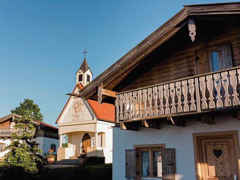 51A8D36C0B69BCDFAFBC2EC19D78FC5D