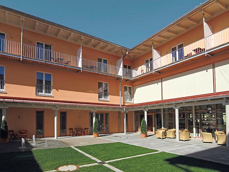 2F04F3CE74805E3109F35E208F02AB35